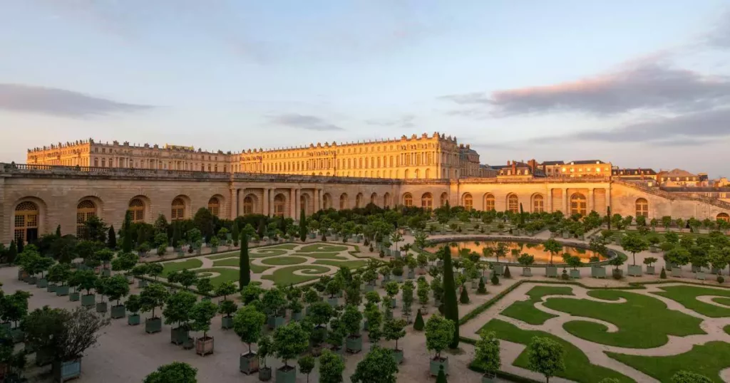 versaille medieval castles